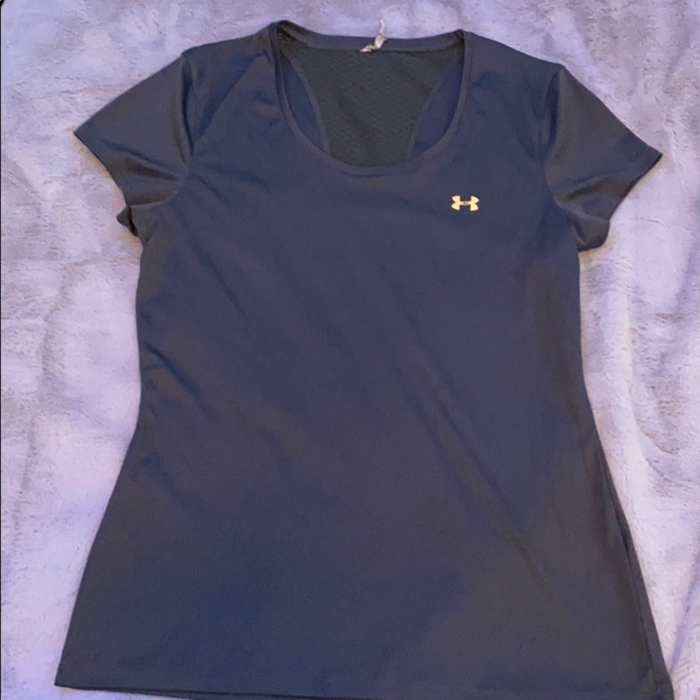 Under armor t-shirt